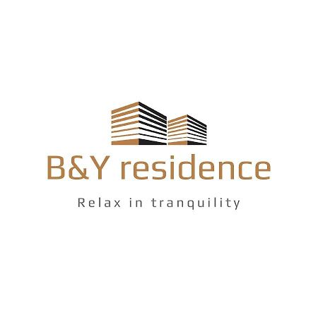 B And Y Residence Чіангмай Екстер'єр фото